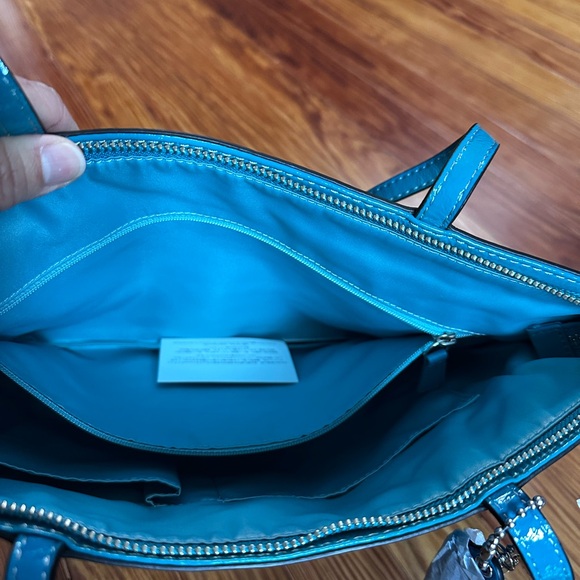 Coach Shiny Leather Teal Green/Blue Tote Bag - Picture 5 of 8